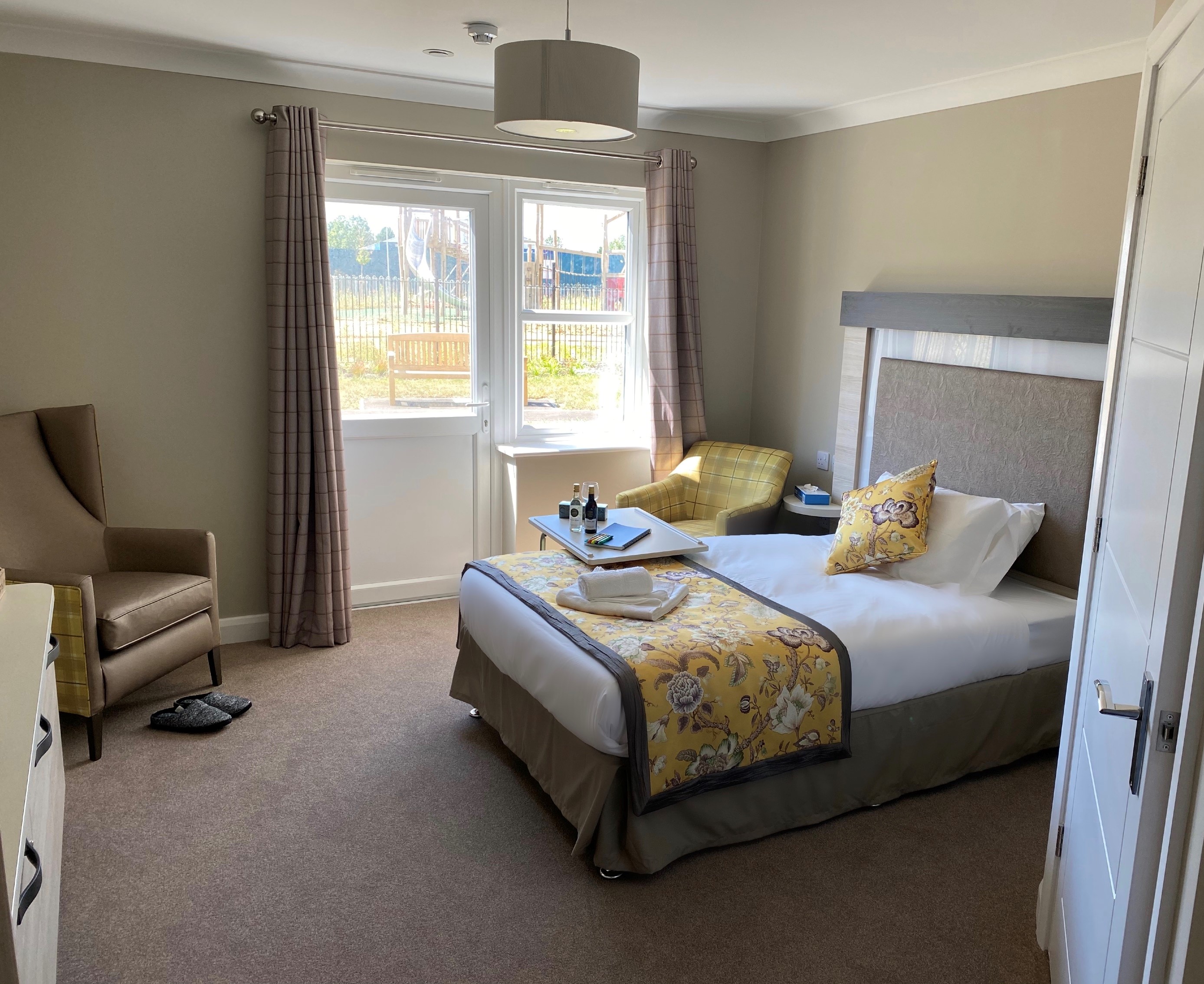 Luxury inclusive care home, Buntingford, Layston Grove Care Home, Care